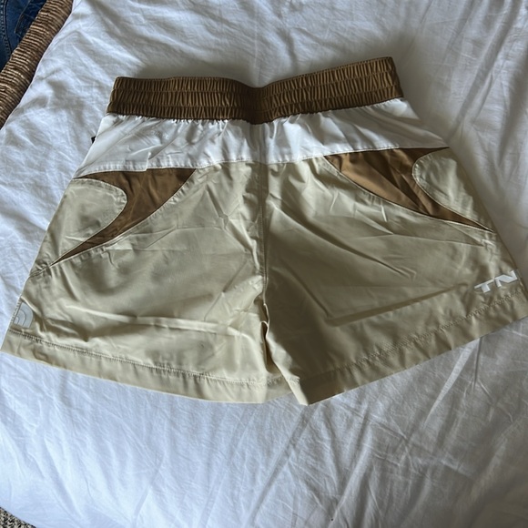 The North Face shorts size S - Picture 3 of 6